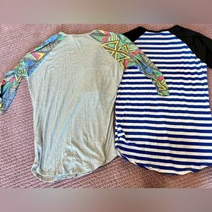 2 pack Womens M Lularoe Randy 3/4 sleeve tops. VGUC